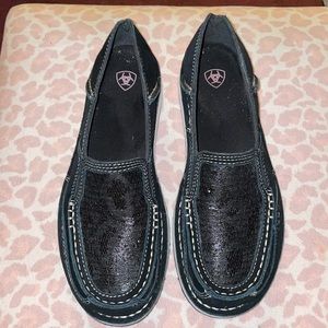 COPY - NWT ARIAT Cruiser Sequin Never worn ❤️❤️🌈❤️🌈❤️